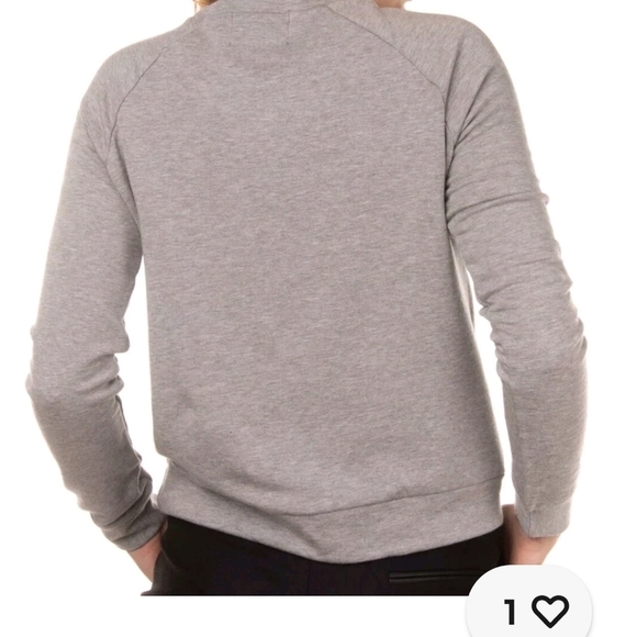 Capitol Couture by Trish Summerville Hunger Games GIRL ON FIRE sweatshirt NWT - Picture 3 of 5